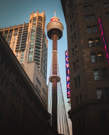 Unsplash ID LFeZ1_EBv0E