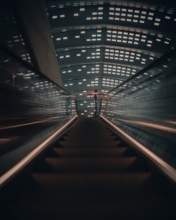 Unsplash ID lIl6PCvGjEM