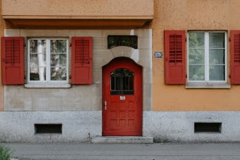 Unsplash ID LJS_tx4lKis