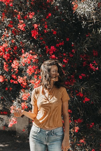Unsplash ID LL3qMzFgXwA
