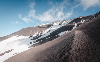 Unsplash ID LwS9Yf88I_I
