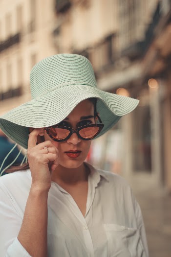 Unsplash ID Lxx64HRzvv8