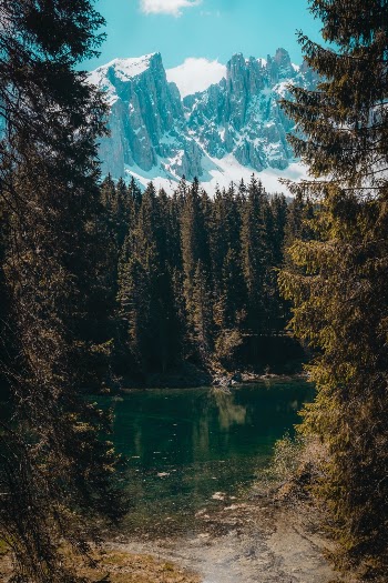 Unsplash ID maDCzHF-AXM