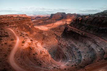 Unsplash ID mGdrB6zZXzk