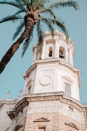 Unsplash ID MHzmdfiG9Rs