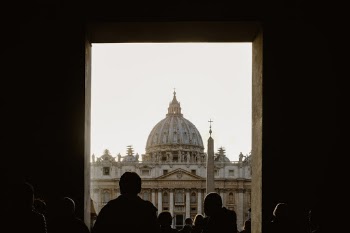 Unsplash ID mLqoV-TR9zM