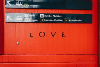 Unsplash ID MSr83ZHFikM