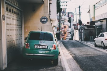 Unsplash ID MzeCL2S5Xpg