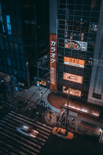 Unsplash ID n4z-LzMXJfA