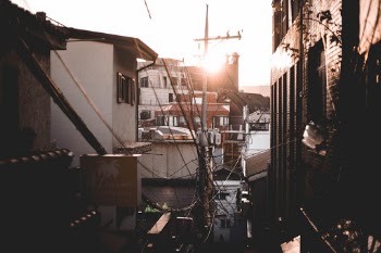 Unsplash ID na7y4OL_b1M