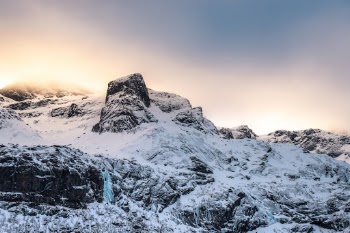Unsplash ID Nhf8yi_ulfE