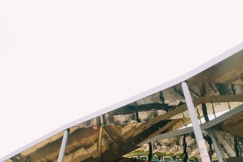 Unsplash ID NNv7_Pm8SYk