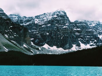 Unsplash ID nvlpXmfWK20