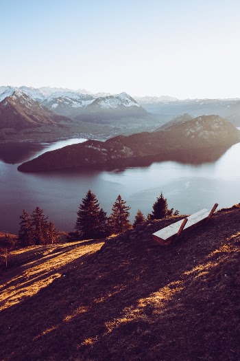 Unsplash ID oDk3i1MpAuE