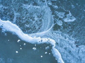 Unsplash ID ofr2Cp4NzP4