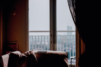 Unsplash ID Owuuy0gv5MY
