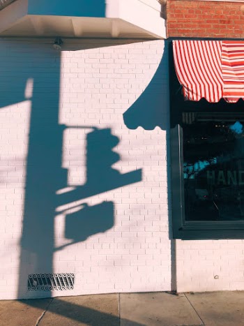 Unsplash ID OXwoQeY30us