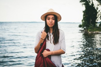 Unsplash ID PE00EBElzEw