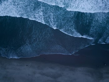 Unsplash ID -pkhxZm4s8I