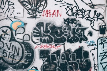 Unsplash ID pnW_q8JWouU