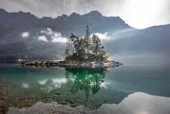 Unsplash ID pwkHJXr01bQ