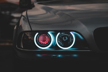 Unsplash ID pXFDctQsUys