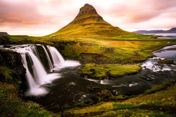 Unsplash ID Q_ffjo0m3hE