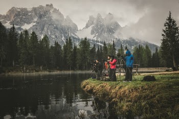 Unsplash ID Q17vEHiPN7s