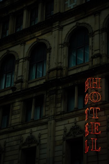Unsplash ID q4isnVXXL3E