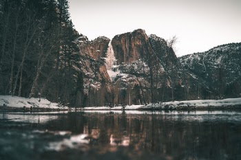 Unsplash ID qarH-R6BDRU