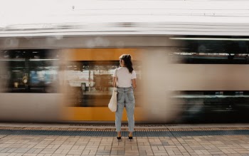 Unsplash ID qC1Wk6i37y0