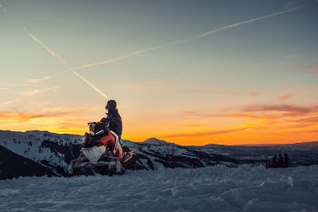 Unsplash ID qEZfxwu4xBU