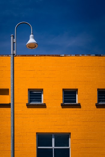 Unsplash ID qfgr1SU3H-4