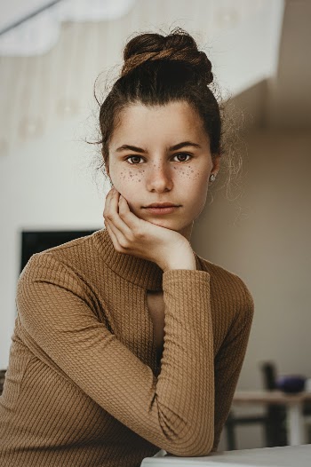 Unsplash ID QkJNoImzhuk