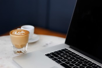 Unsplash ID qLFMw8nEbYs