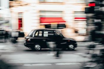 Unsplash ID qlNyFMaet-g