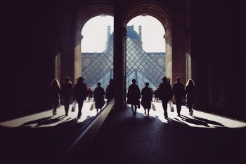 Unsplash ID QMOw3GjuxxQ