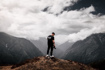 Unsplash ID QQPeLAf5Eio