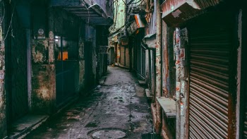 Unsplash ID qrHuTwtDwHM