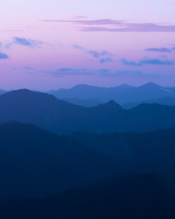 Unsplash ID qRQzQX_NoX4
