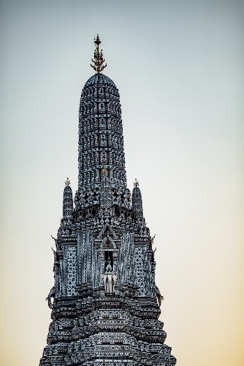 Unsplash ID QsqpNywH2bs