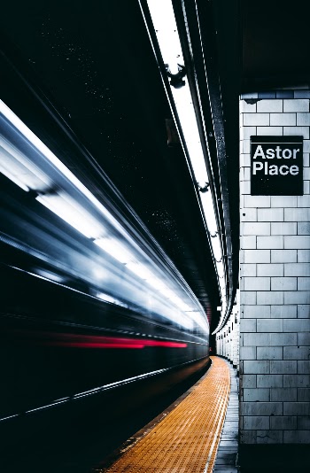 Unsplash ID qwDpHJ10xtA