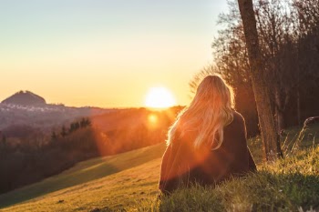 Unsplash ID QyjwUq5Amp8