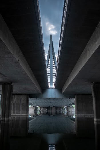 Unsplash ID r-EQyUCUIVg