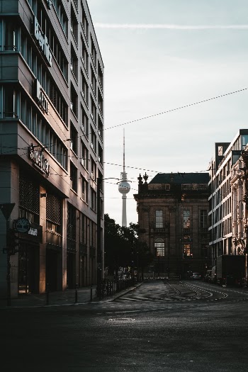 Unsplash ID rd2i6lzg_DY