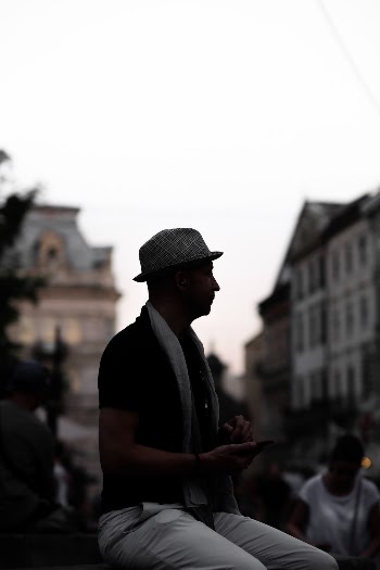 Unsplash ID rGntuhtDJIk