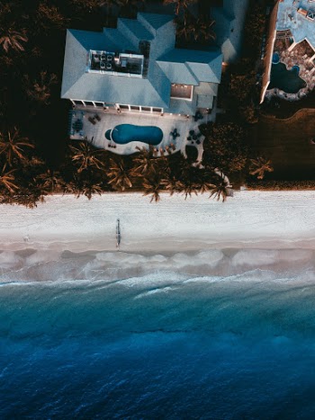 Unsplash ID RQbVVyAV60w