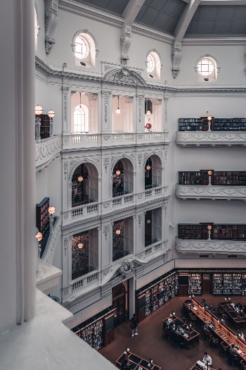 Unsplash ID s_QmSnRPVdw