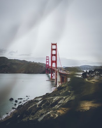 Unsplash ID sAcI1-PZ1YI