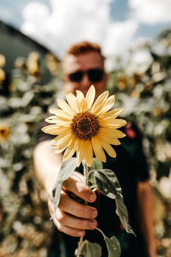 Unsplash ID SSrLcKHS4ks